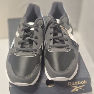 Reebok Women's Gray and White Athletic Sneakers Size 7.5ULTRA FLASH TENNIS SHOES